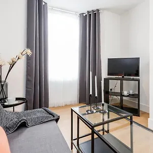 Apartment 2 Bedrooms Serviced Excel Exhibition Centre, O2 Arena, Stratford Olympic City, Forest Gate, Central, London