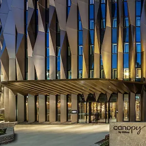 Canopy By Hilton فندق