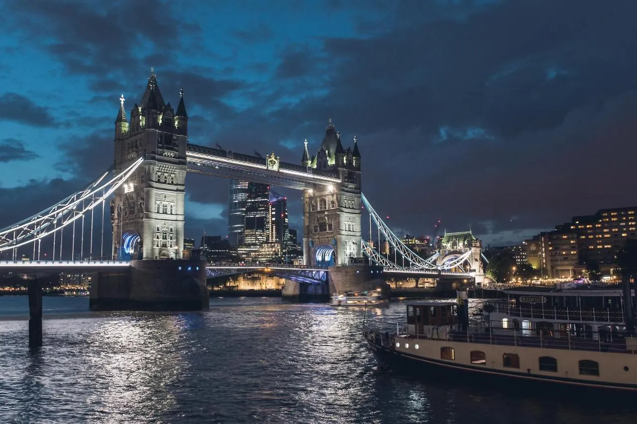Hotel Citizenm Tower Of London 4*,  Großbritannien