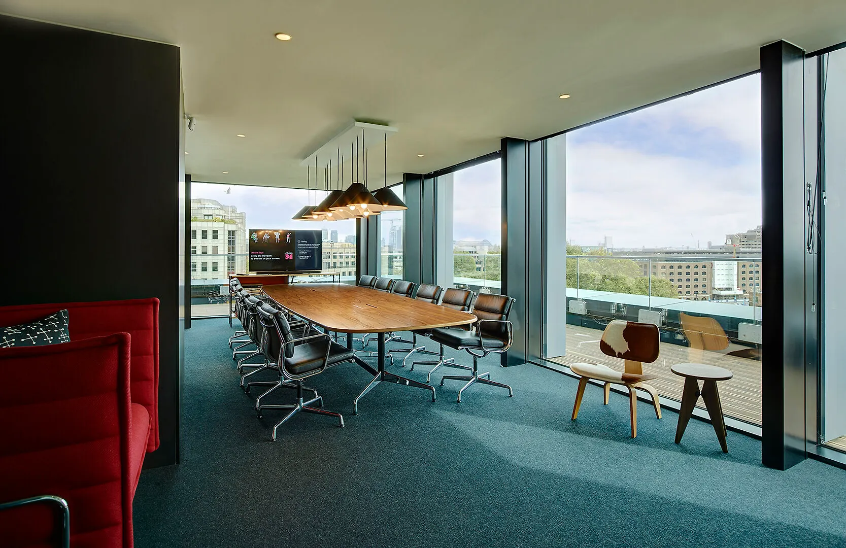 Citizenm Tower Of London Hotel 4*,